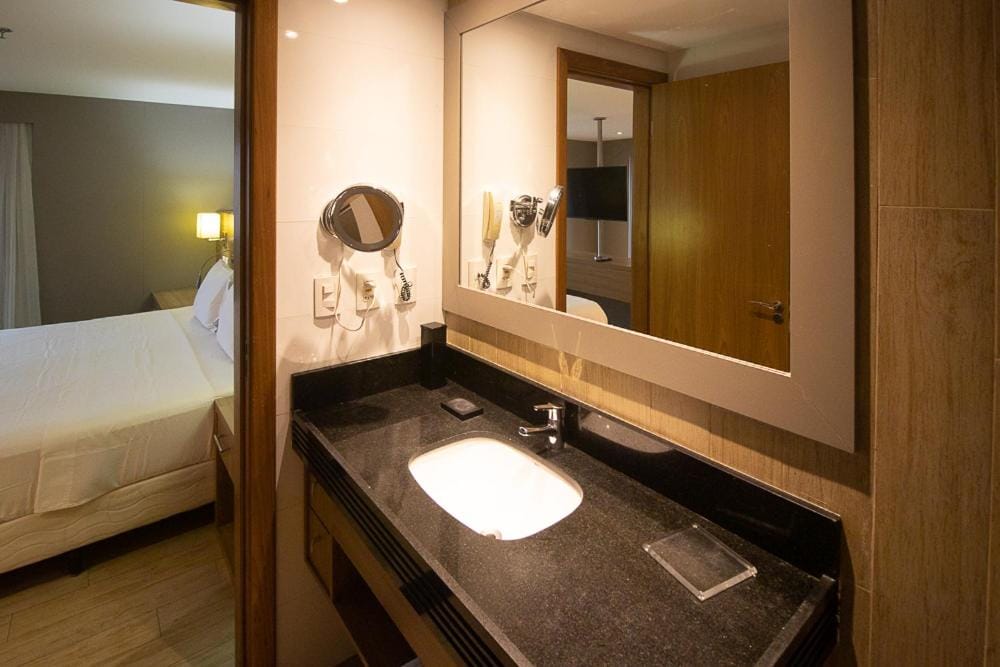 Luxuoso Flat No Hotel Radisson EXCELENTE LOCALIZAÇÃO — 3