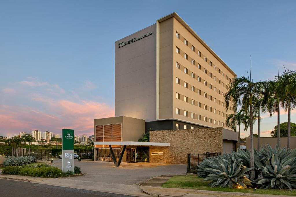 Rio Hotel by Bourbon Campinas — 1